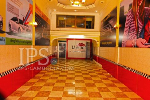 Phnom Penh Townhouse For Rent - Seven Bedrooms