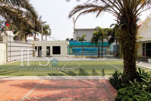 Commercial Property for Rent in Toul Kork - Six Bedrooms