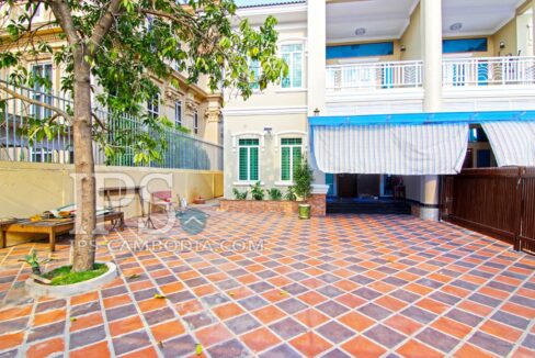 Townhouse for rent in Toul Kork - Four  Bedroom