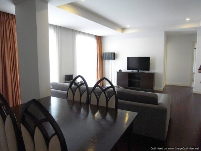 3 Bedroom Apartment In Wat Phnom