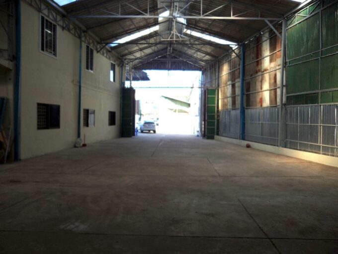 Warehouse in Toul Kork