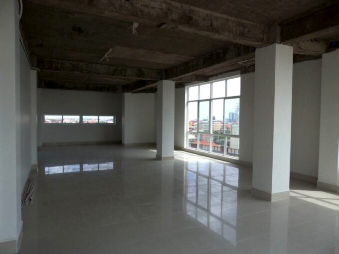 Commercial Space in Sen Sok