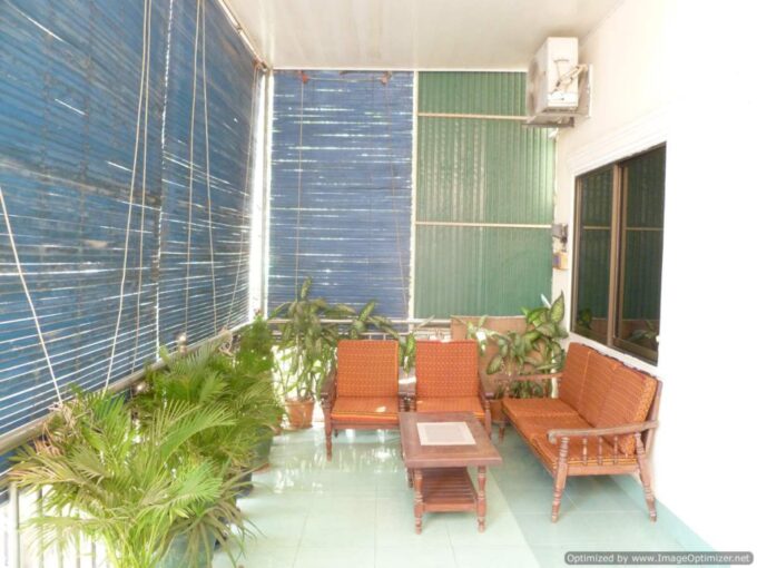 2 Bedroom Apartment in Tonle Bassac