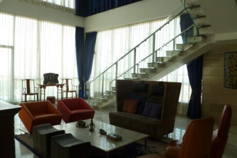 6 Bedroom Penthouse in Daun Penh
