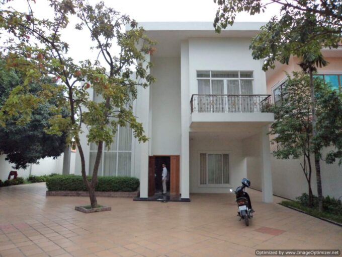 4 Bedroom Villa in Toul Kork