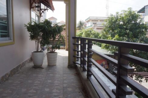 Two Bedroom Apartment for Rent in Phnom Penh -Toul Tum Poung