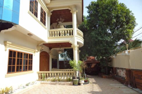 Five Bedroom Villa for rent in in Toul Kork - Phnom Penh