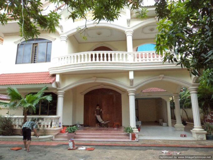 5 Bedroom Villa in Toul Kork