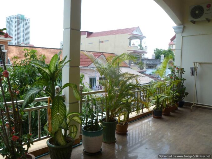 2 Bedroom Apartment in BKK3