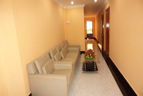 2 Bedroom Apartment in Wat Phnom