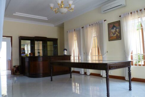 4 Bedroom Villa in Boueng Trabek