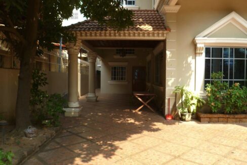 5 Bedroom Villa in BKK1