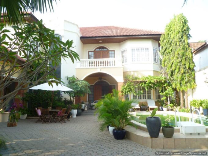 7 Bedroom Villa in Toul Kork