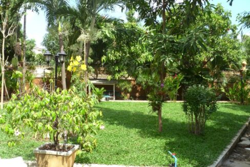 8 Bedroom Villa in Toul Kork