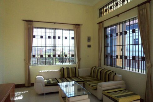 2 Bedroom Apartment in Toul Tom Poung