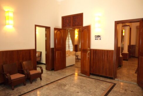 7 Bedroom Villa in Daun Penh