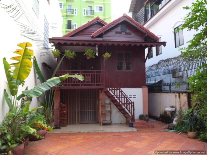2 Bedroom Villa In Tonle Bassac