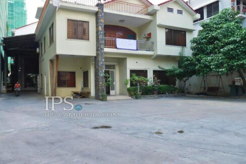 Villa in for rent in Phnom Penh -Tonle Bassac