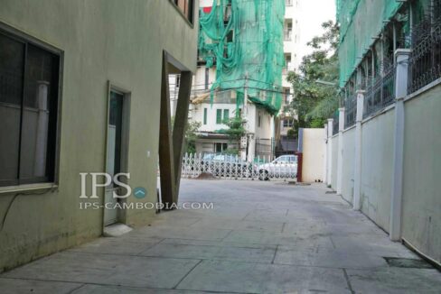 1705120505b6f24d-ips-villa-in-for-rent-in-phnom-penh-tonle-bassac-6-bedroom-1447745488-P10002191