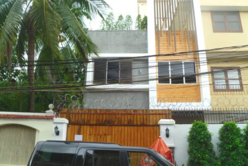 4 Bedroom Townhouse in BKK1