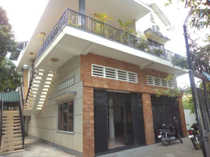 7 Bedroom Villa in BKK3