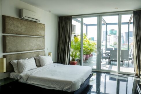 Tonle Bassac Apartment for rent
