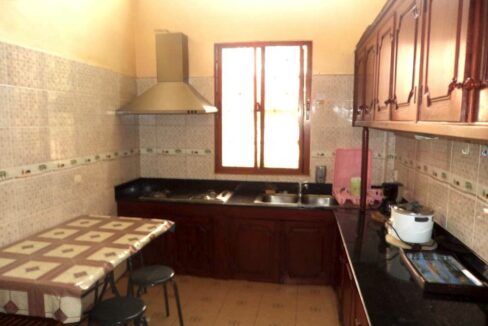4 Bedroom Apartment in Daun Penh