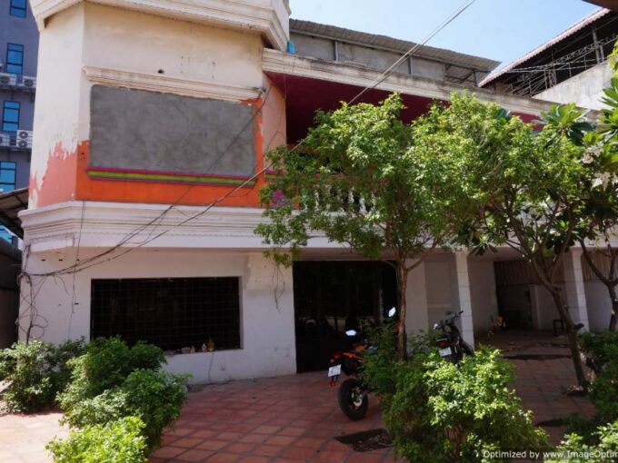 Commercial Villa for Rent in Phnom Penh - BKK3
