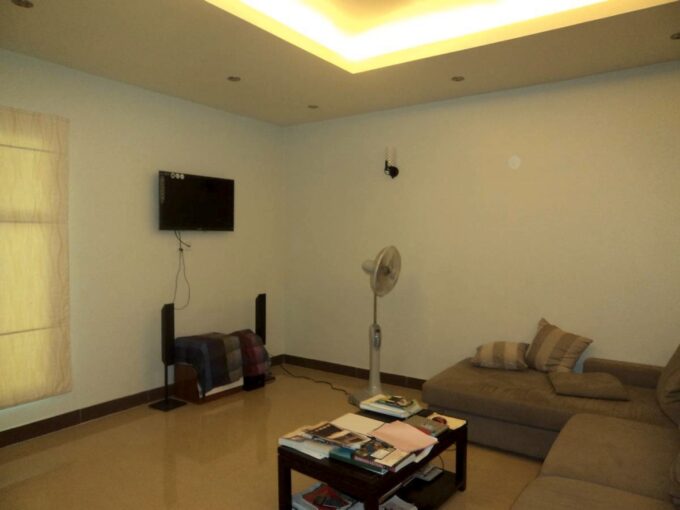 2 Bedroom Apartment in Boeung Trabek