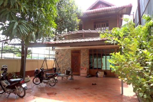 4 Bedroom Villa in Psar Doeum Thkov