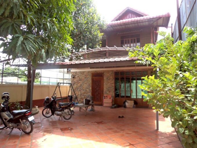 4 Bedroom Villa in Psar Doeum Thkov