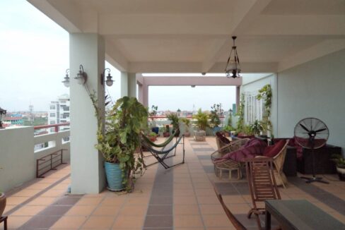 1 Bedroom Apartment In Toul Tom Poung