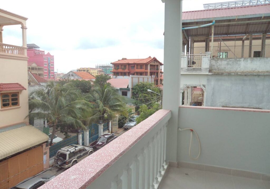 2 Bedroom Apartment in Boeung Trabek