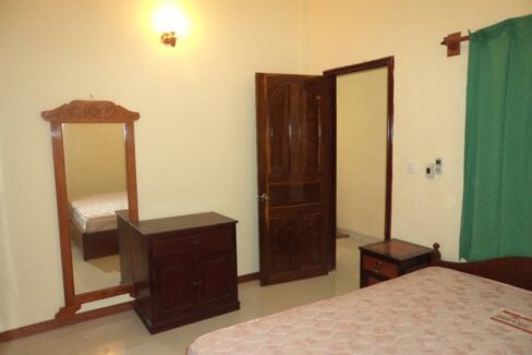 2 Bedroom Apartment In Tonle Bassac