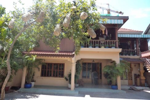 2 Bedroom House In Boeung Trabek