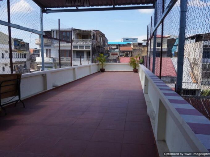 3 Bedroom Apartment in Daun Penh