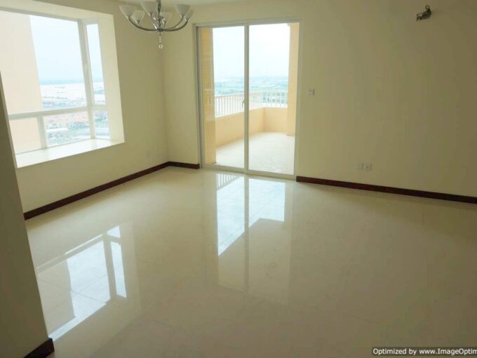 For Sale 3 Bedroom Apartment in Tonle Bassac