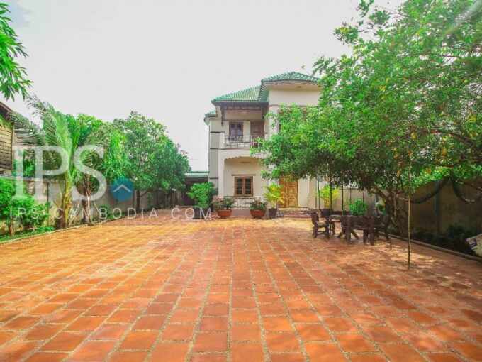 3 Bedrooms Villa for Rent in Siem Reap