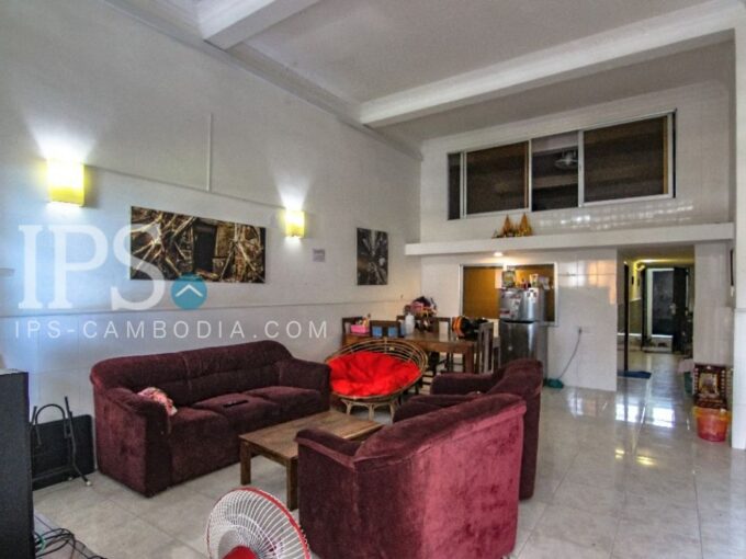 2 Bedroom Apartment  Study Room for Sale - Daun Penh