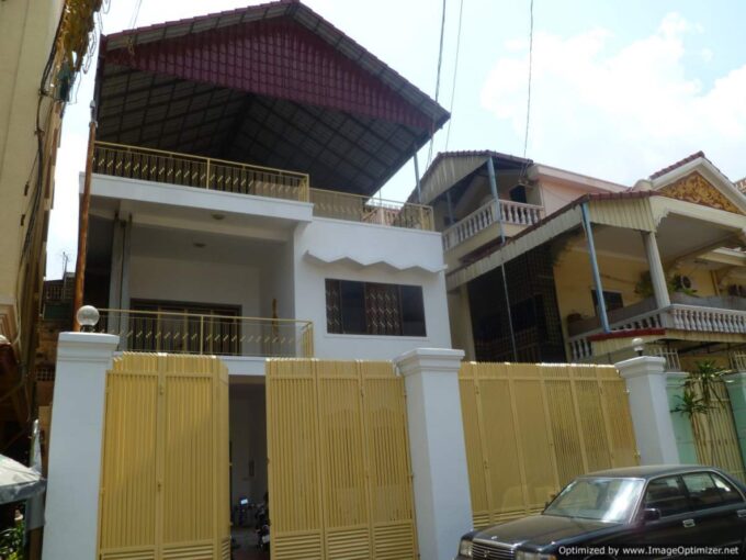 Commercial Villa in 7 Makara