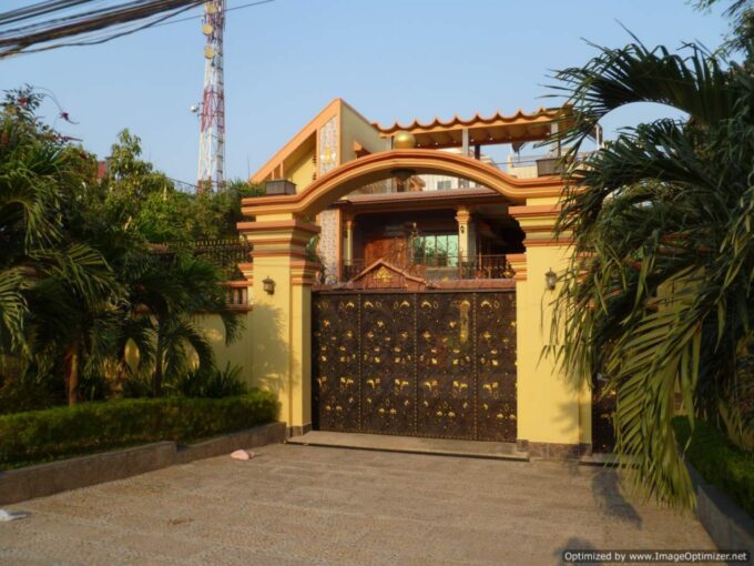 6 Bedroom Villa in Toul Kork