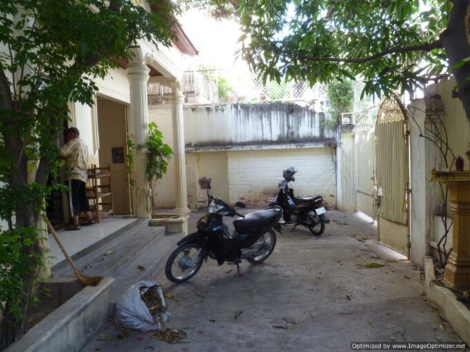 3 Bedroom Villa in Tonle Bassac