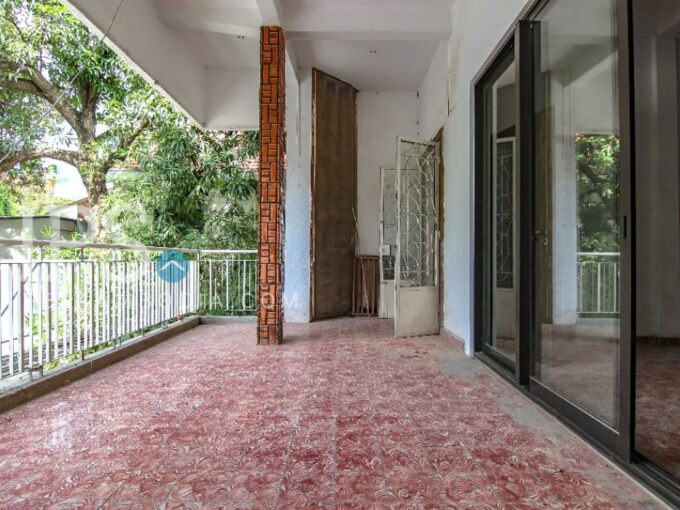 3 Bedroom Commercial Villa BKK1 - for Rent