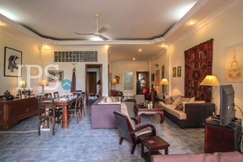2 Bedroom Renovated Apartment For Rent