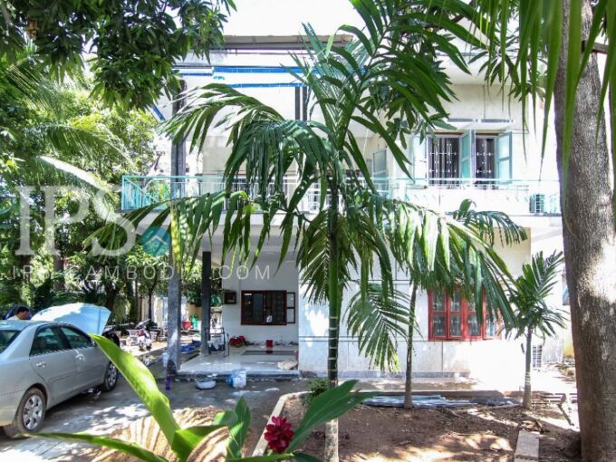 Commercial Villa For Rent BKK1 - 6 Bedrooms
