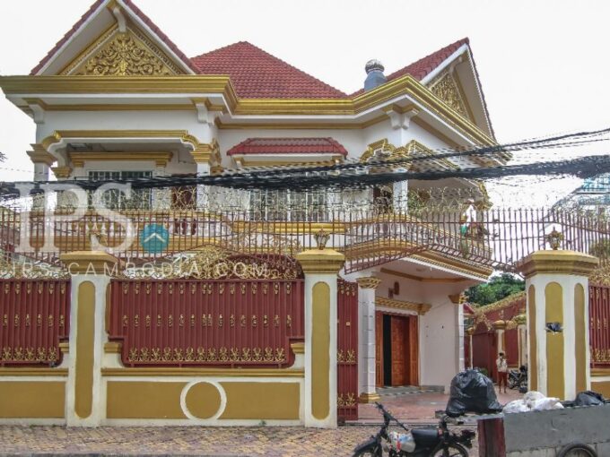 Commercial Villa  for Rent - BKK1