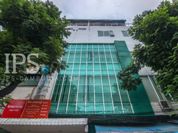 Commercial Building For Rent - Central Market Area