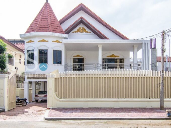 6 Bedroom Villa For Rent - Daun Penh