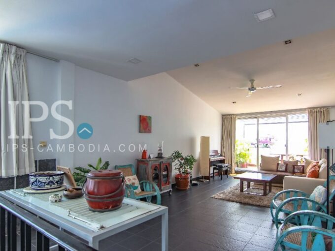 Duplex Apartment 2 Bedrooms for Sale - Riverside