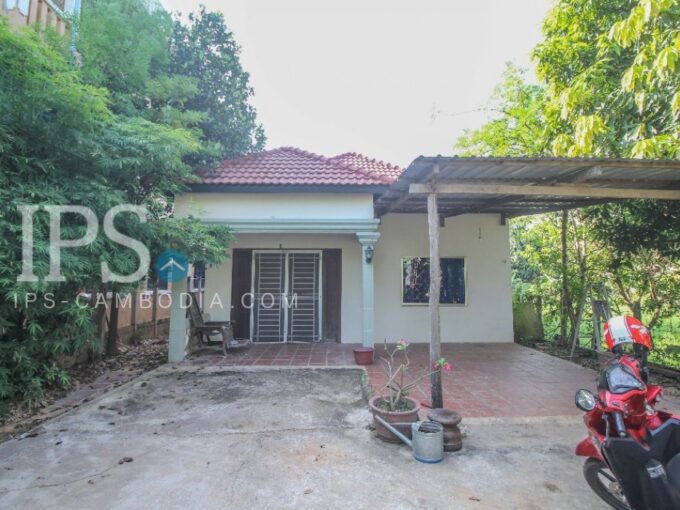 3 Bedroom House for Rent - Salakomrek Area